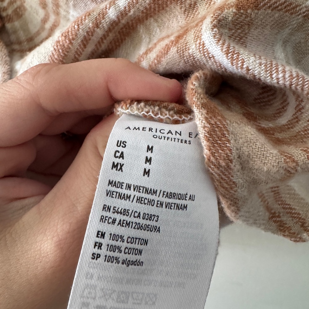 American Eagle Brown Tan Plaid Oversized Button Down Top - Picture 8 of 9